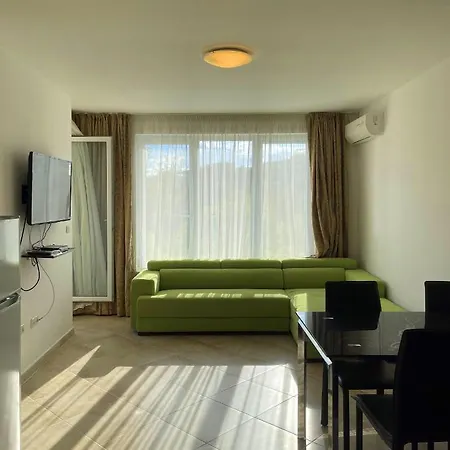 Family Resort. Park&sea Равда