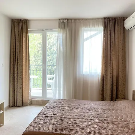 Апартхотел Family Resort. Park&sea