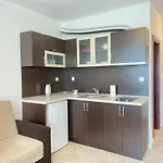 Ravda Family Resort. Park&Sea Aparthotel
