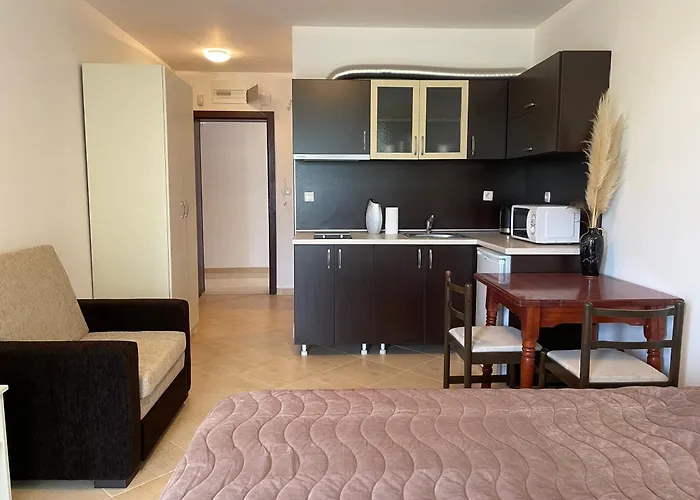 Family Resort. Park&sea Aparthotel Ravda