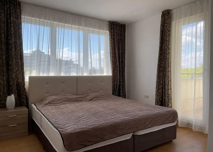 Family Resort. Park&sea 4* Ravda